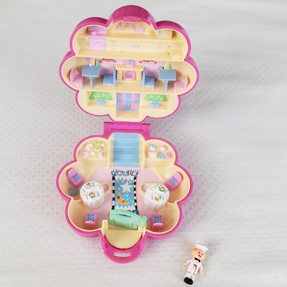 Vintage Polly Pocket Mr. Fry's Restaurant